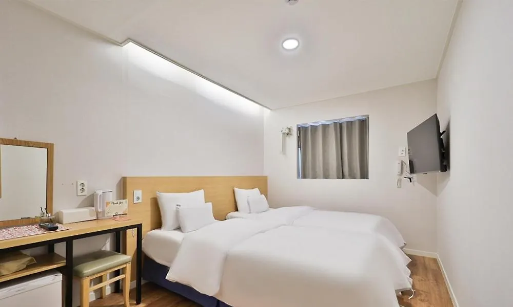 Haeundae Dongbeck Hotel Busan South Korea